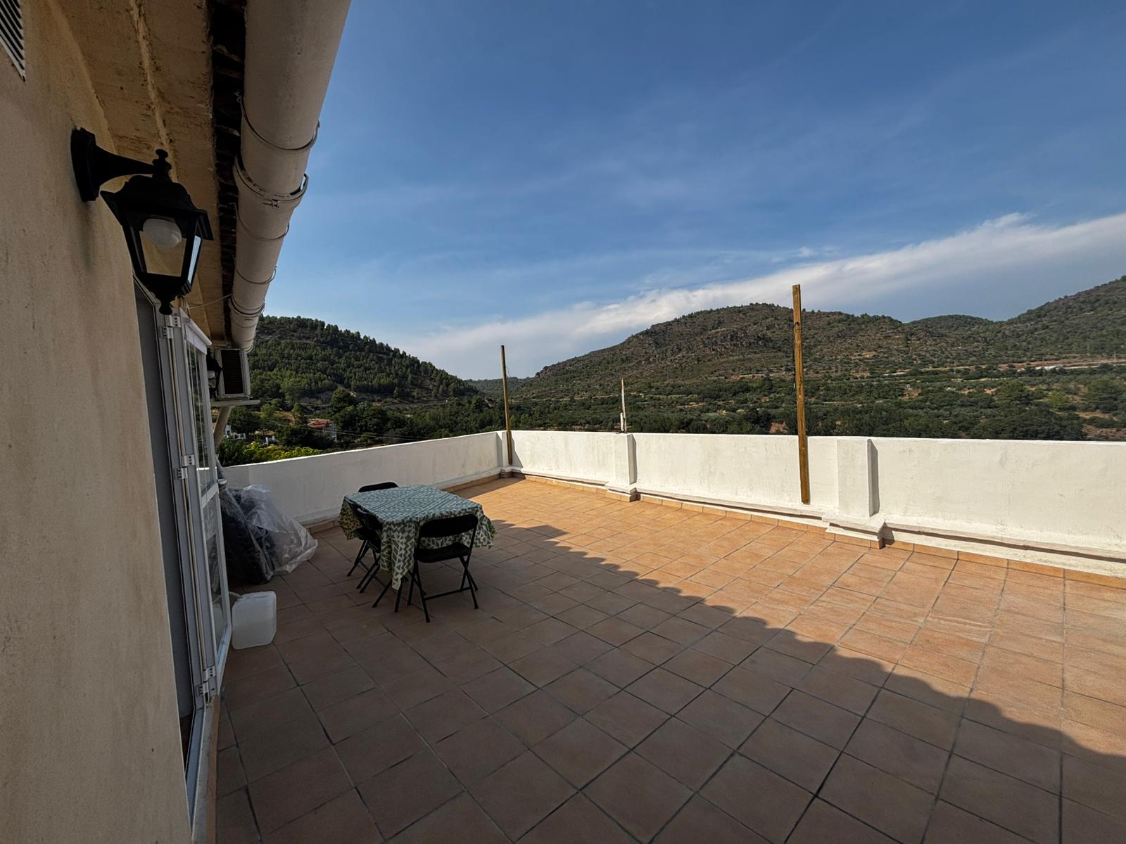 Terraza con vistas espectaculares al Parque Natural