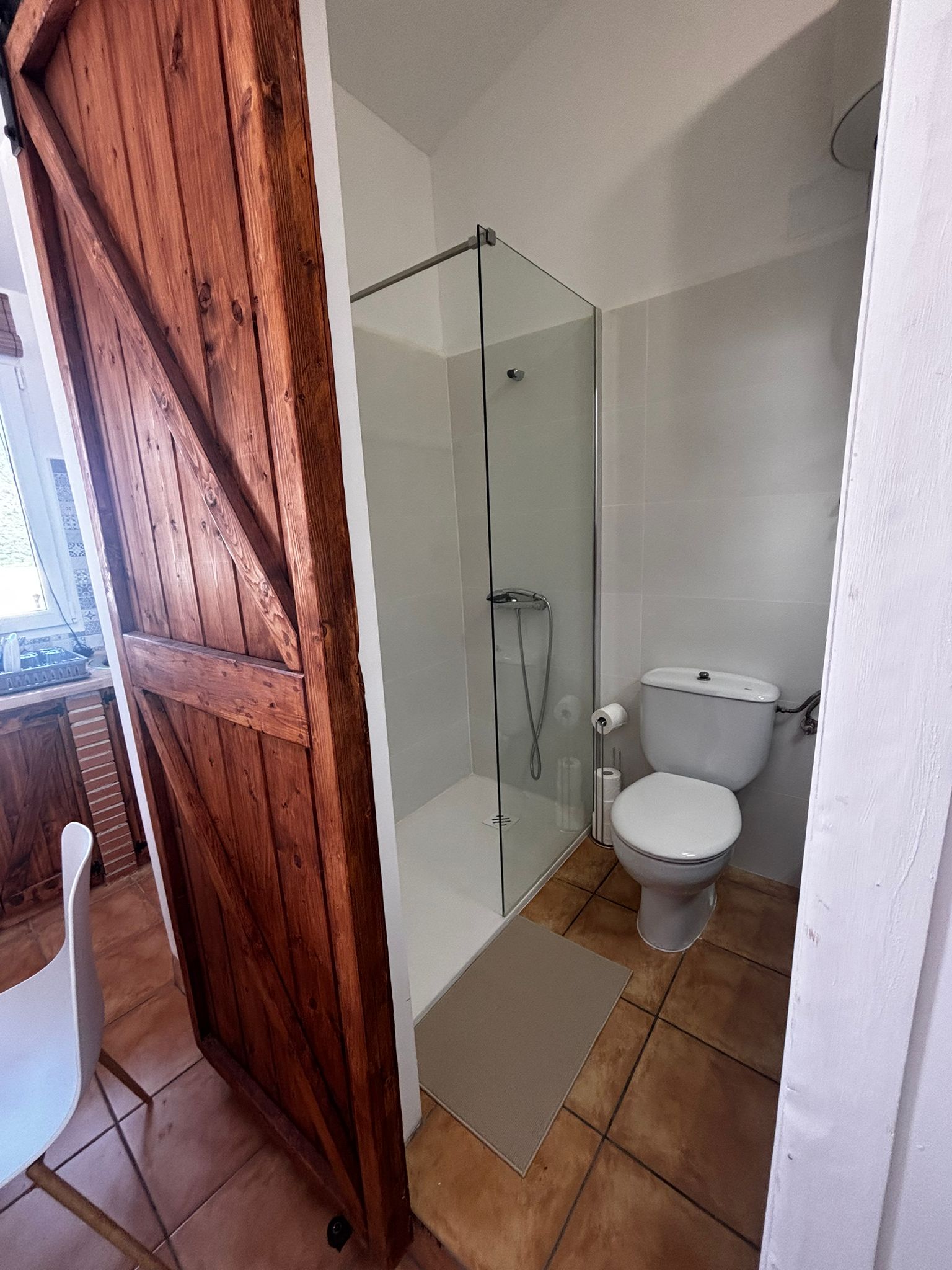 Baño funcional y espacioso