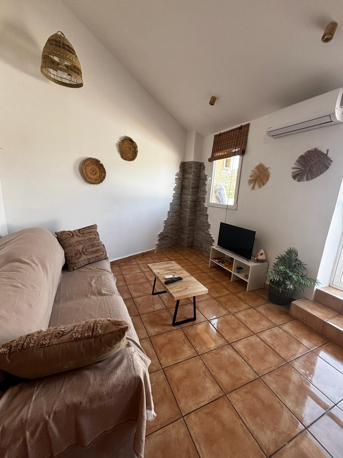Salón acogedor del apartamento