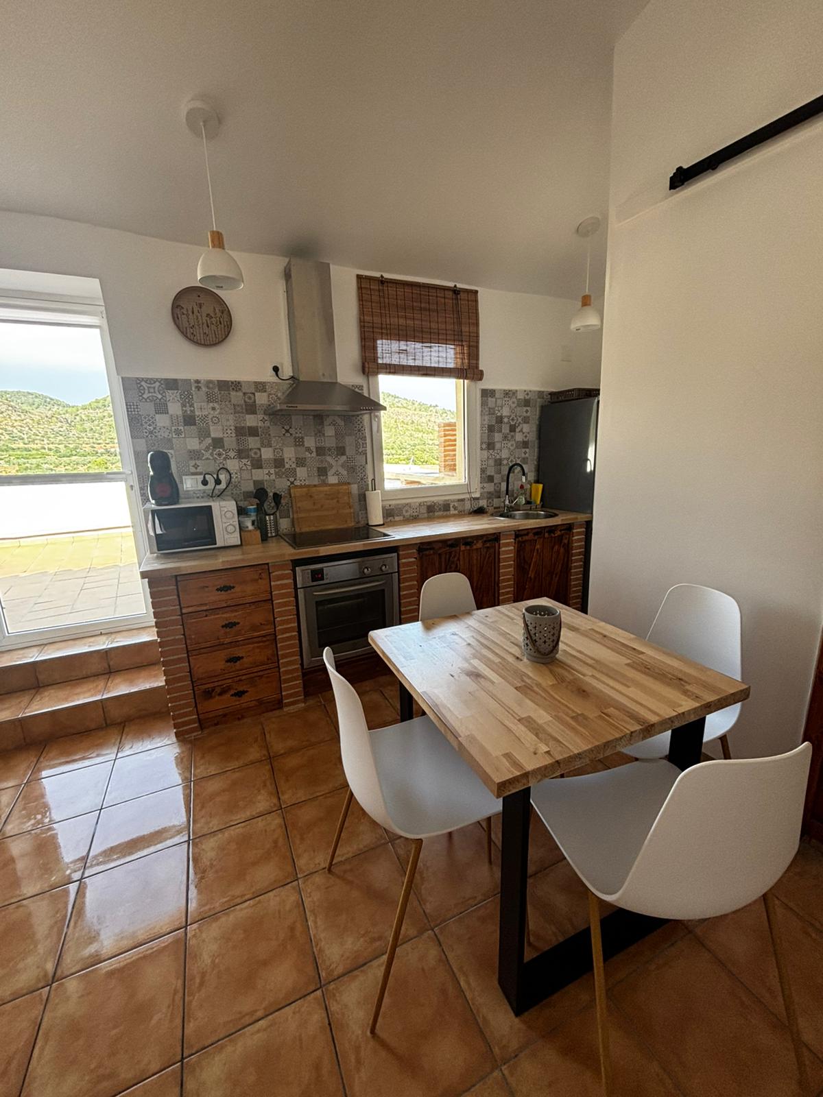Salón y cocina integrados